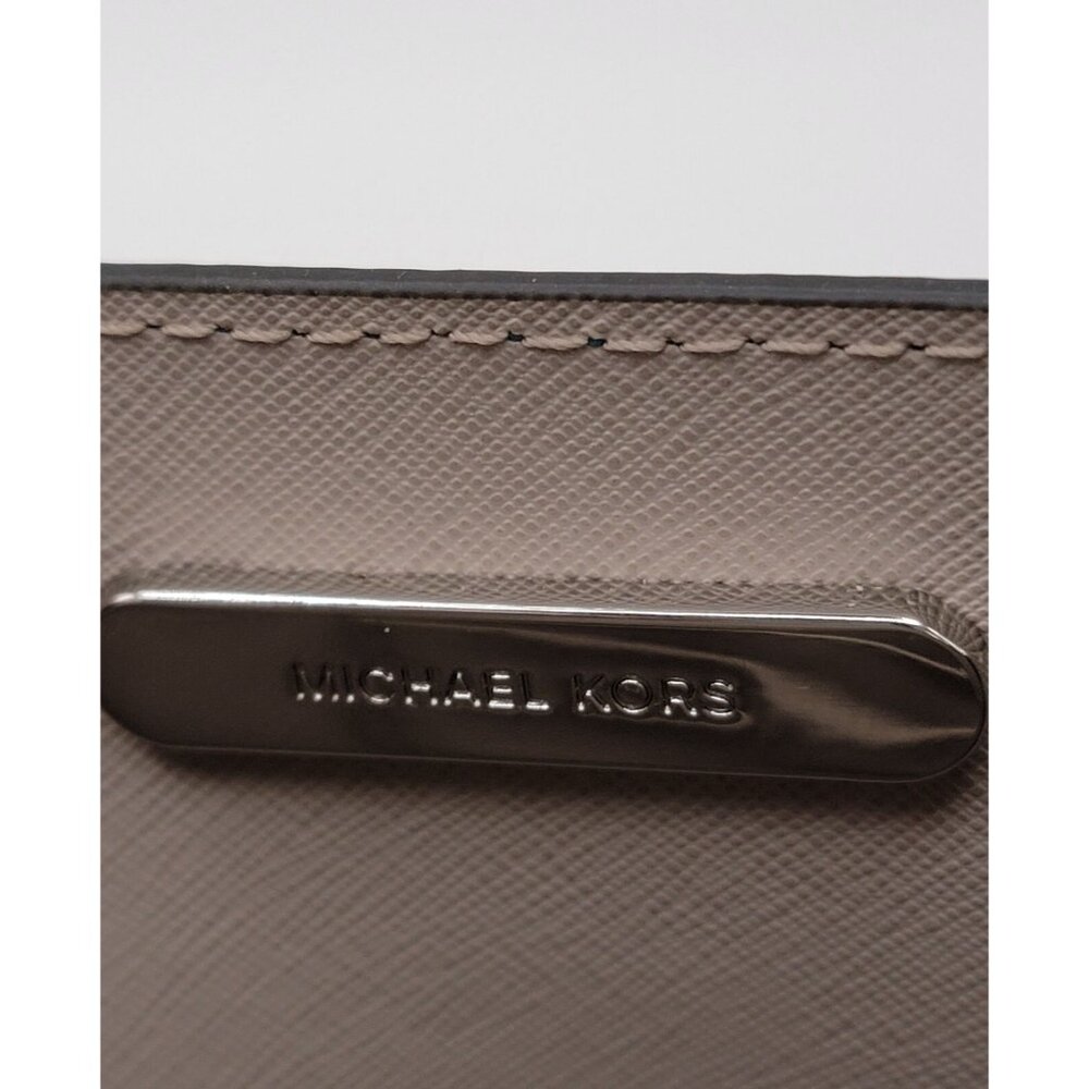 Michael Kors Mercer Pebbled Leather Crossbody Bag - Picture 10 of 14